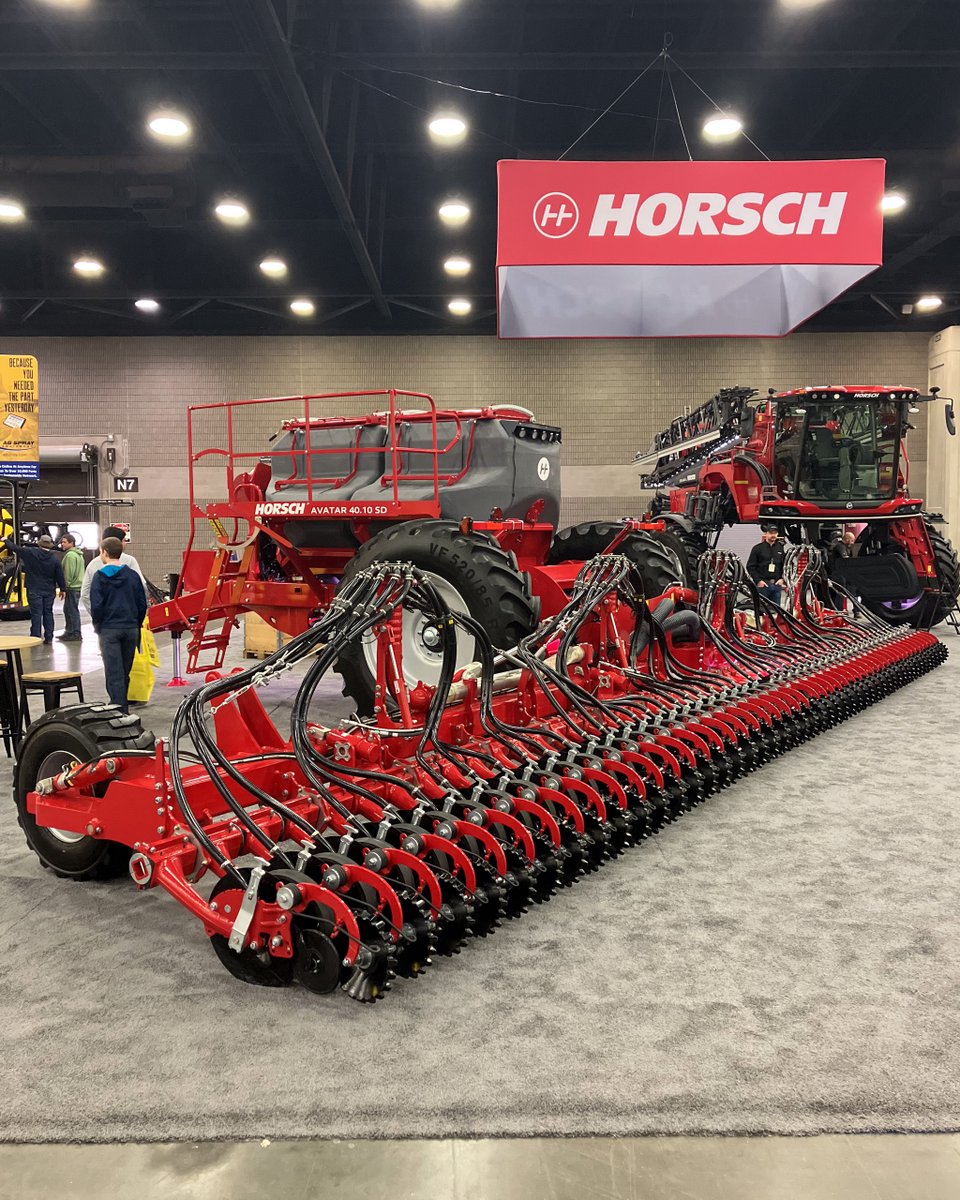 HorschOntario's tweet photo. Down for a couple days at @kynfms?
Make sure you stop in at the HORSCH booth and catch Will Morris from our sales team. Heโs there all week to talk through where HORSCH fits on your farm.
#HORSCHOntario #FarmShow #FutureGround https://t.co/Jfu1MAWJKz