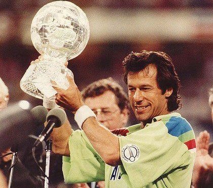 i_mAfridi's tweet image. Pakistanis have always humilia-ted their
heroes. 💔