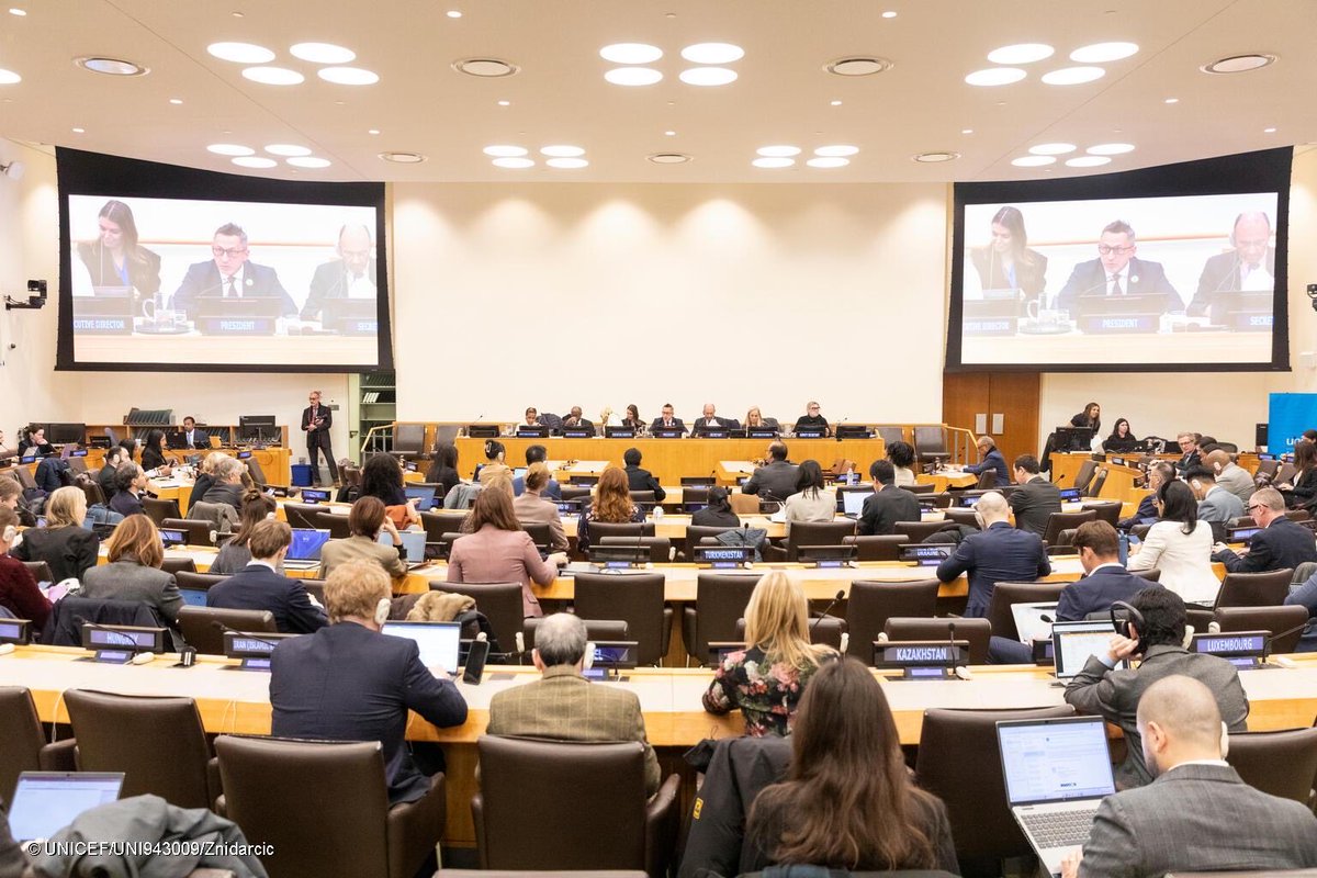 BGmission's tweet image. 🇧🇬 Ambassador @GuerKaradjova participated in the #General #Debate of the #UNICEF Executive Board, reaffirmed its strong commitment to UNICEF and stressed the need for flexible, predictable funding to protect children—especially in emergencies.
#ExecutiveBoard #ChildrenFirst