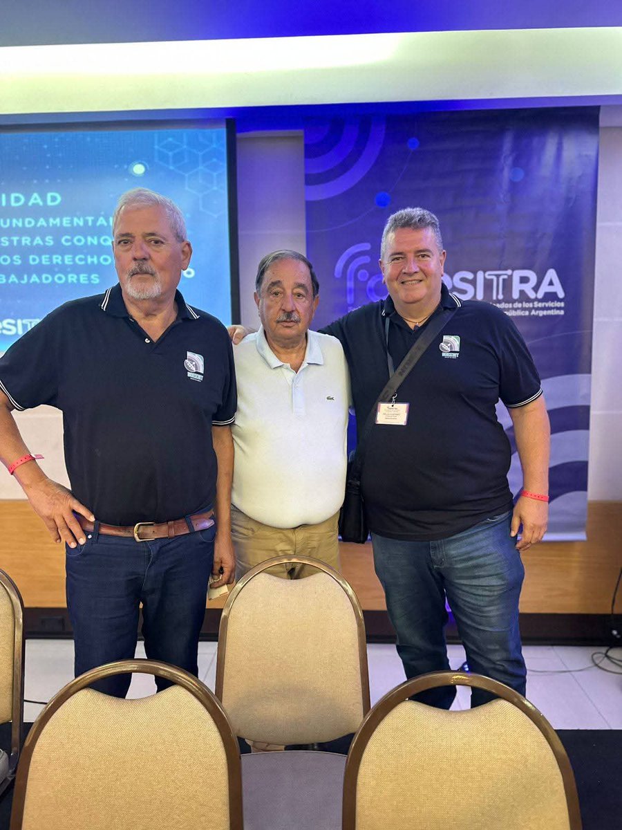 SoeesitB's tweet photo. ¡¡Felicitaciones a la nueva conducción de FOEESITRA! 🙌

El SOEESIT Bahía Blanca celebra el cierre del 76° Congreso General Ordinario de Delegados y Delegadas, donde se eligió a la Lista Unidad Federal para el período 2026-2030.
(...) https://t.co/iLnmp4o7FF