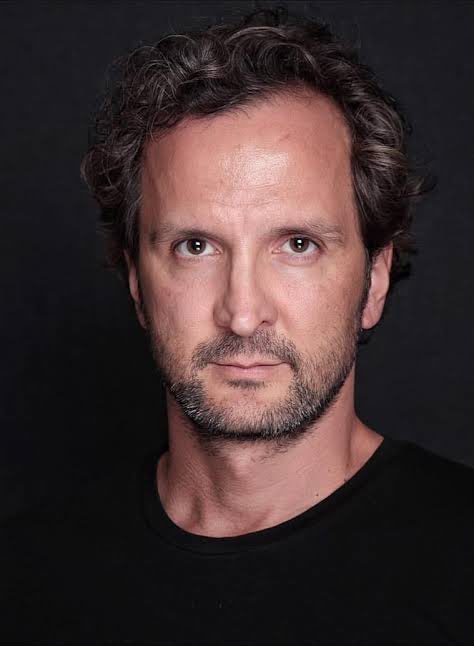 <a href="/sselins35/">selin</a> <a href="/bulentkeser/">Bülent Keser</a>