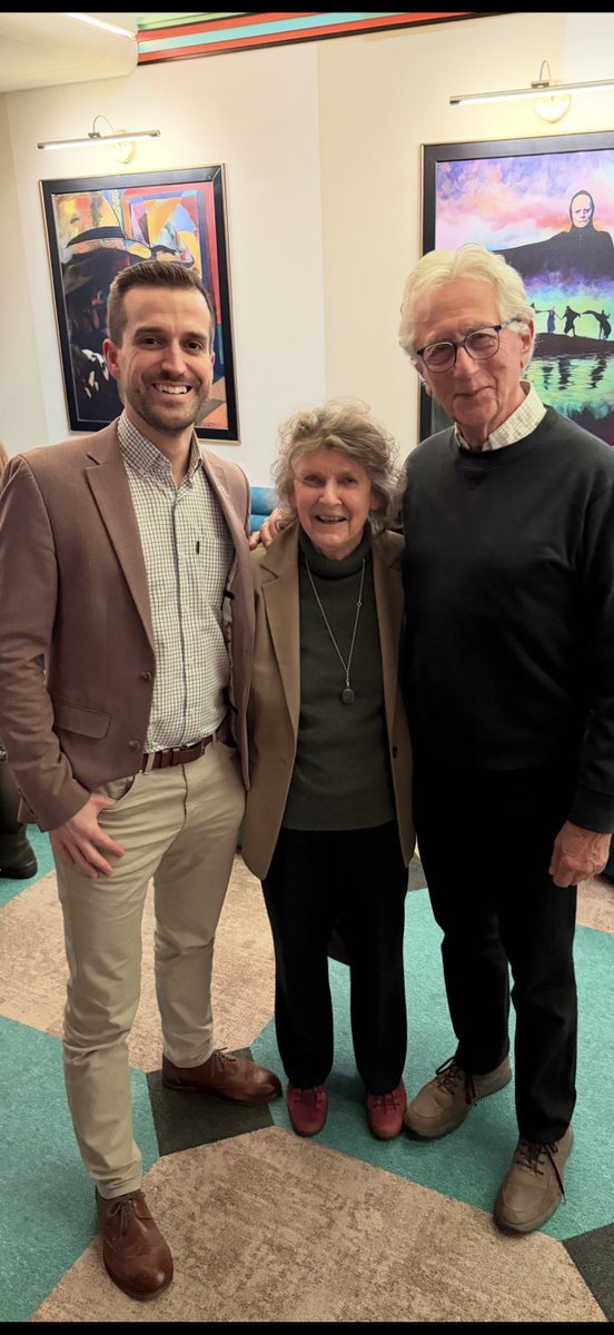 Carl Graves tweet media