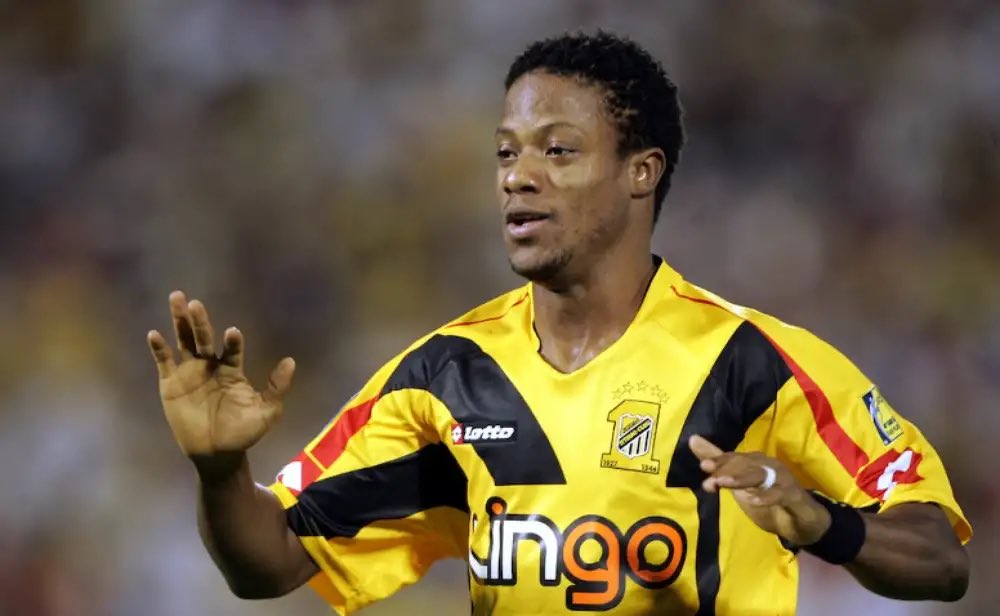 دحَم tweet media