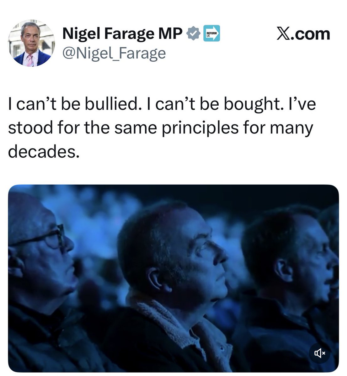 Chris Smith tweet media