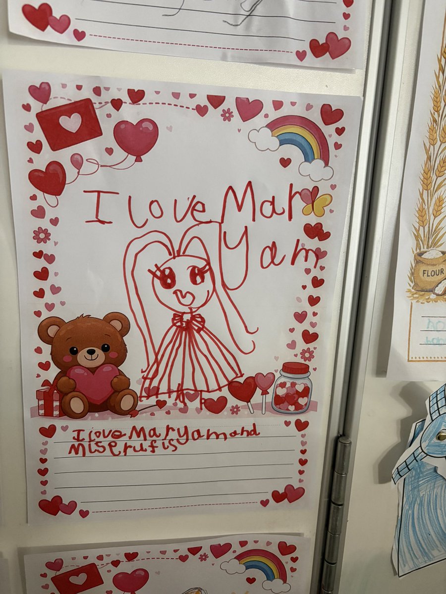 MrsGriffiths7's tweet image. Guess how much I love you ❤️

In drawing club today we drew who we love 💕 #eyfs #drawingclub #love