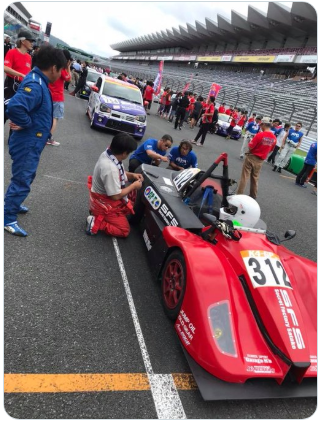daihatsuFR's tweet photo. ホントごめんなさい。
#ForceV4
#VFR400R
#NC30
#RVF400
#NC35
#自作車
#X400
https://t.co/r0SyhD4JRg https://t.co/nJM3aGha8i