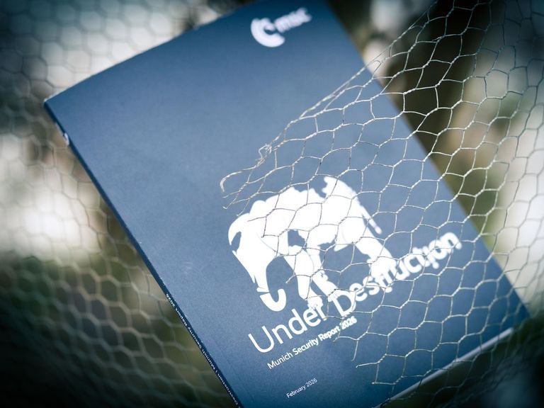 Along with my DW colleagues, I’ll be covering the 62nd Munich Security Conference (MSC) from February 13 to 15 at the Hotel Bayerischer Hof in Munich. Stay tuned for our (DW Asia) coverage on Iran and China.