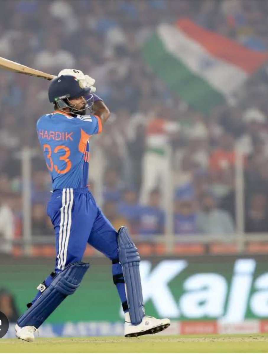 हार्दिक पांड्या इस वक्त अलग ही फ्लो में दिख रहे हैं! 🔥

क्रीज़ पर आते ही कॉन्फिडेंस, शॉट सिलेक्शन और बॉडी लैंग्वेज — सब कुछ टॉप क्लास।
लगता है ज़िंदगी में नई पॉज़िटिव एनर्जी आई है… और उसका असर सीधे बैट पर दिख रहा है। 💫🏏

#T20WorldCup2026 #INDvNAM