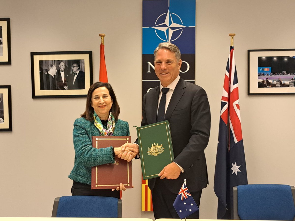 Ministerio Defensa tweet media