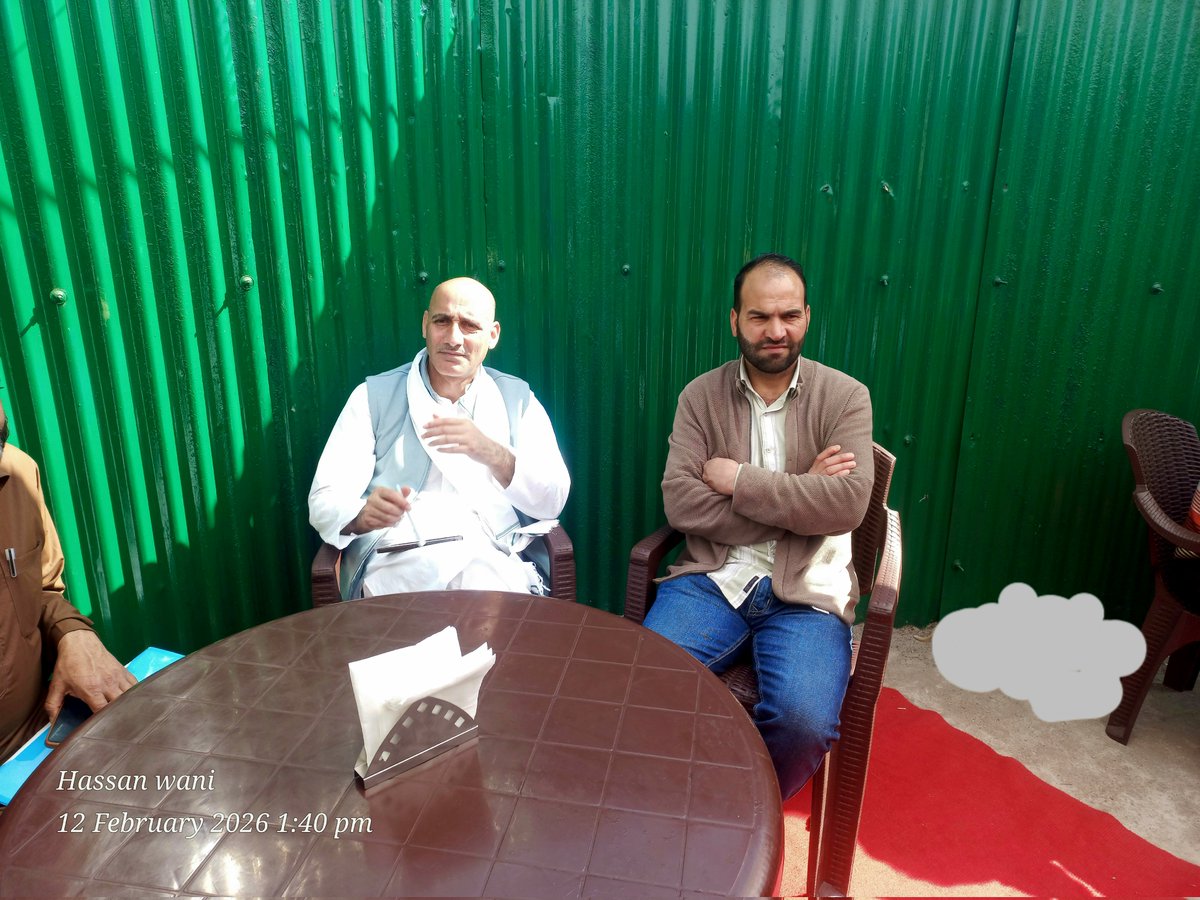 I met with the gentleman <a href="/Irfanhafeezlone/">Irfan Hafeez Lone</a> again today &amp; had a conversation. The Political views may differ, Opinions may clash, Ideologies may stand apart but in the end, Everything becomes meaningless in front of humanity &amp; love. If even the Deputy CM can send a love letter to