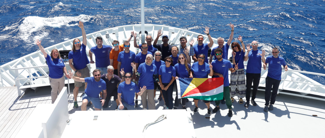 IWLEARN's tweet photo. The UN-flagged research vessel Dr. Fridtjof Nansen just returned from the high seas of the Indian Ocean w/ secrets from the deep.

In a 3-week mission, 20 scientists from 11 countries explored underwater volcanic mountains &amp; untouched ecosystems.

👉https://t.co/WecScEviRU https://t.co/jfNMD8Xsb2