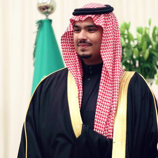 نبارك لـصاحب السمو الملكي الأمير/ #راكان_بن_سلمان بن عبدالعزيز آل سعود تعيينه محافظاً لمحافظة #الدرعية .

وخالص الدعاء أن يعين سموكم الكريم لخدمة الدين ثم المليك والوطن وأن يسدد خطاكم لما فيه خدمة الوطن والمواطن