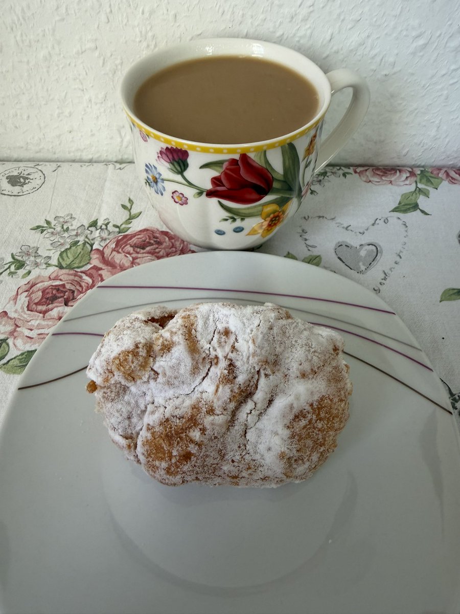 FRD490's tweet image. #coffee #snowball