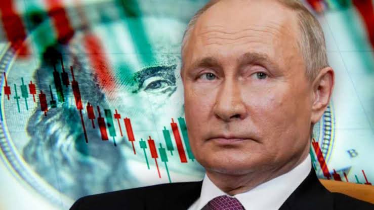 Breaking: Russia is considering moving back to the US Dollar as part of a wide-ranging economic partnership with Trump Per Bloomberg

The potential partnership:

🔴 US and Russia working together on fossil fuels
🔴 Joint investments in natural gas
🔴 Offshore oil and critical raw
