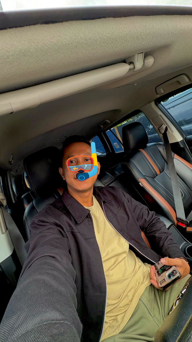 is_nu ⚜️ tweet media