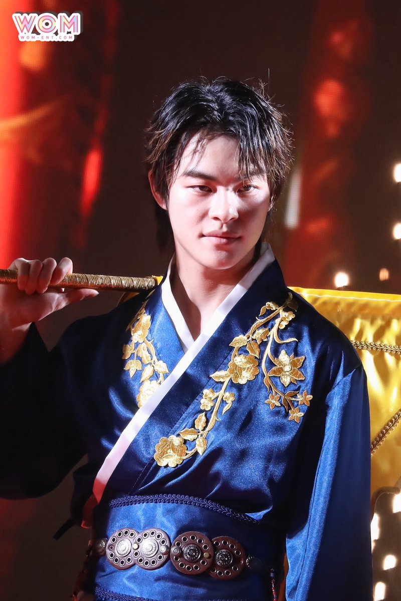 ttarappyyy's tweet image. ตี๋ + ตาเฉี่ยว + คม = คริสเค🧧💙

#BUSCNYatICONSIAM
#MARCKRIS