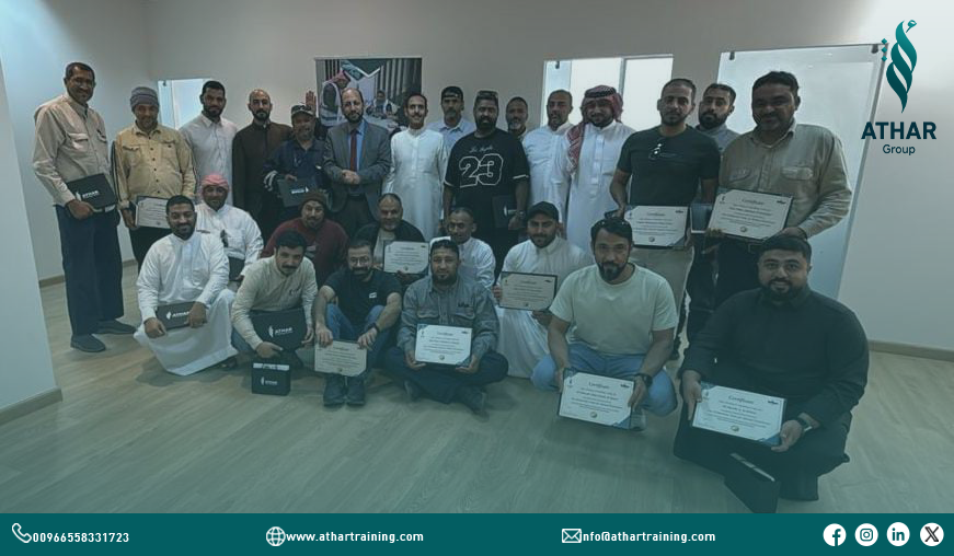 AtharTraining's tweet photo. من الدمام، اختُتم برنامج "السمات الخمس للإنتاجية لتحقيق الأداء الأمثل" للمجموعة الأولى لدى إحدى كبرى الشركات الصناعية في المملكة، وذلك بعد يومين من التدريب المكثف والتطبيق العملي الهادف إلى تعزيز الأداء المؤسسي.
#الدمام #التدريب #الإنتاجية #القطاع_الصناعي #السعودية #أثر