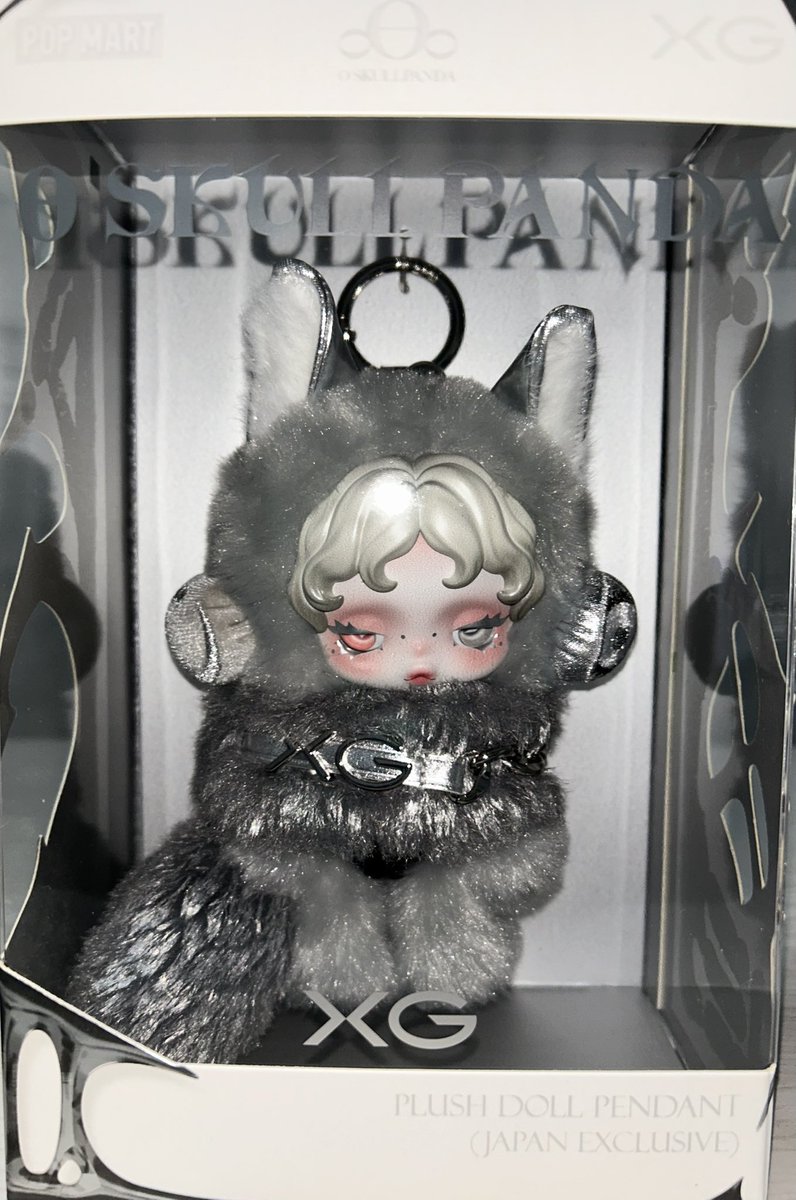 やっと、やっと自分の元に SKULLPANDAちゃんがきました‼️ これは可愛