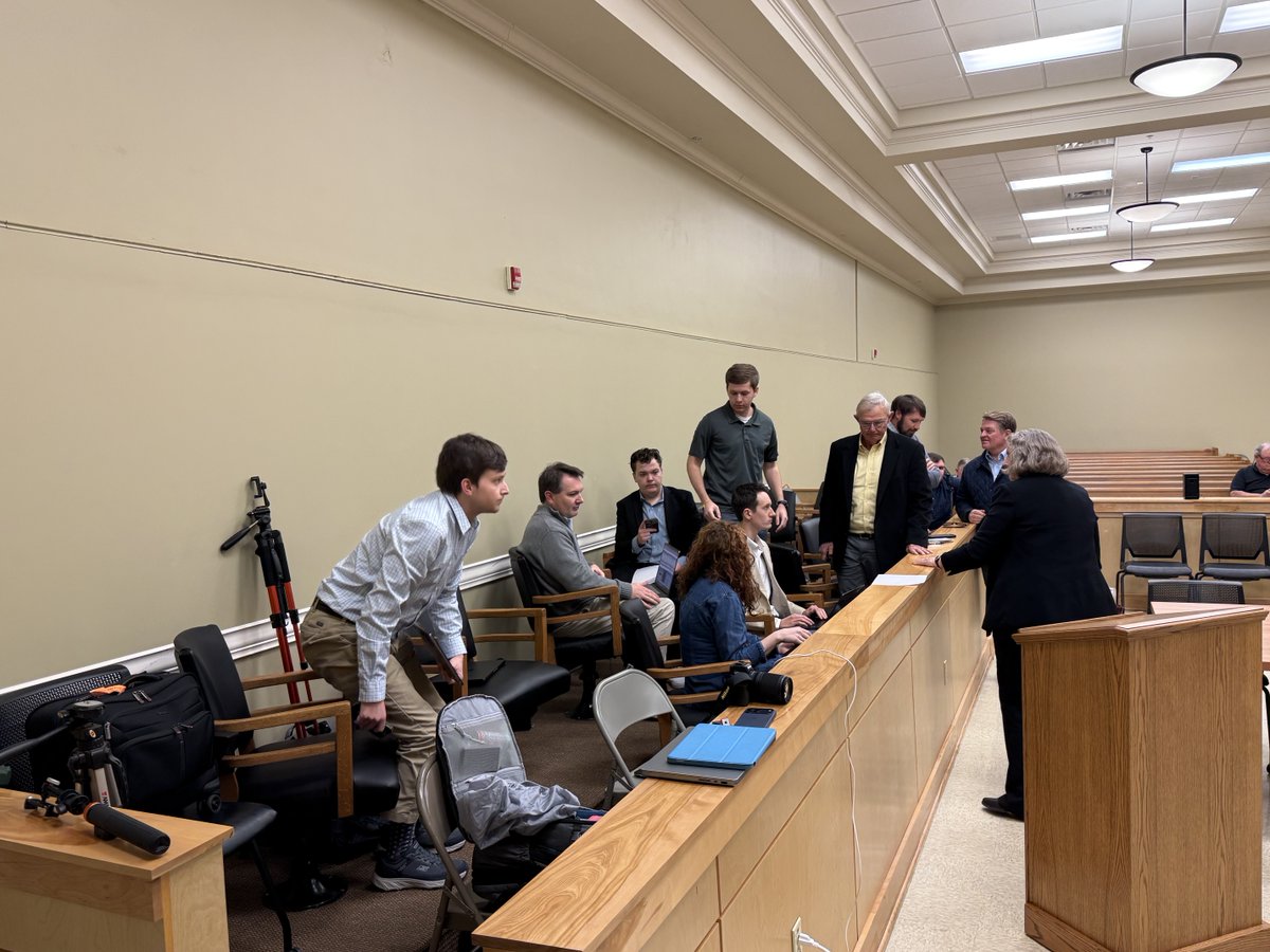 Brad Logan tweet media