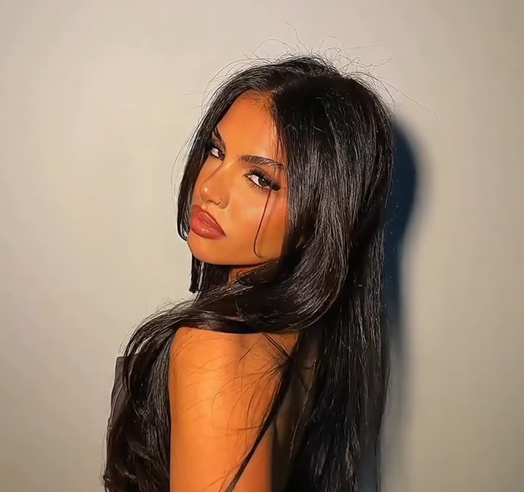 hud_jabi's tweet image. Huda Mustafa at NYFW for Jane Wade 🤍 STUNNINGLY gorgeous 😍
#HudaXNYFW #NYFW26