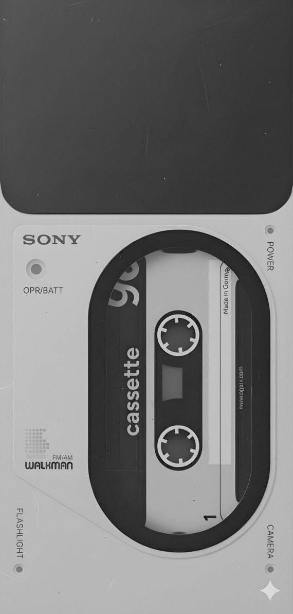 TheApplePixels's tweet image. If your screen isn’t in 4K, what are we even doing? 😤📱

Tap &amp;amp; hold. Upgrade your vibe.

#Wallpaper #4KUltraHD #Upgrade