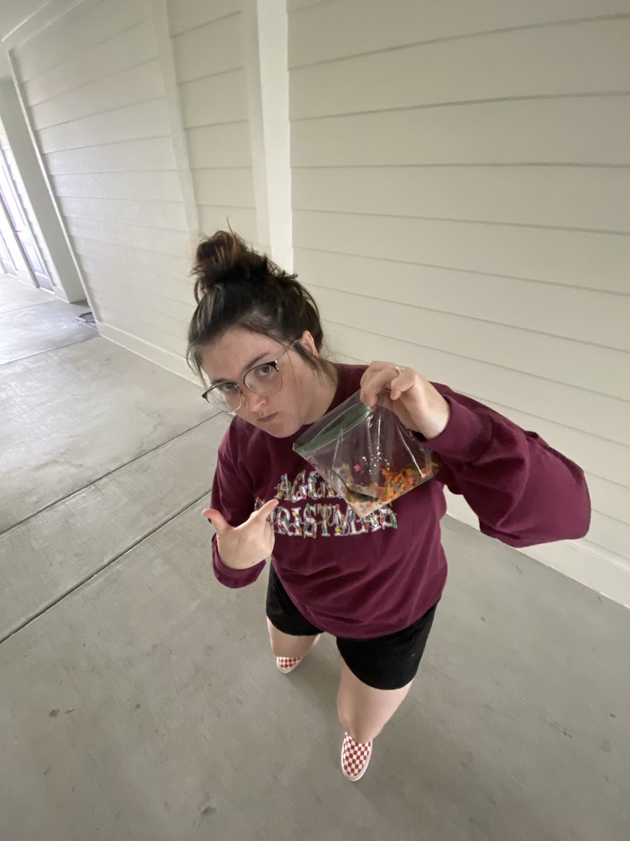 Fruity pebs and almond milk to go 🤘🏻😛