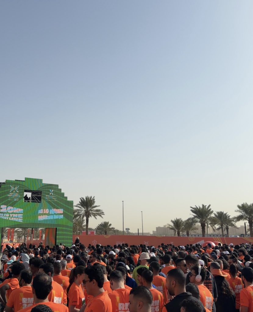 1hsili's tweet photo. Riyadh Marathon 🧡 https://t.co/hVfcjXkWe4