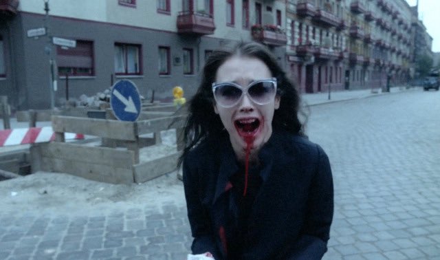 don’t play with her