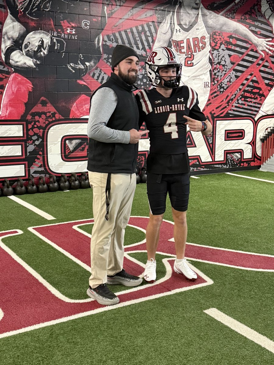 brody_hunt2026's tweet photo. Thank you @coachSocha @CAY42 @CoachShawP @NickVagnoneLR for the Official Visit. It was great to be back on campus again! Appreciate the hospitality! 

@mfarrellsports @Gm4Sports @pepman704 @PrepRedzoneNC @NPCSportsNC @SportPrepX @THEPLATFORMDR @ProspectRadarX @NCFootballNews @bench424nmore @CoaLBViking @SoutheastElite_ @damehova9 @nchssportspage @TJChapmanCFB @NCPrepVarsity @CoachZellDB @remyangray @JardaleBlakeney