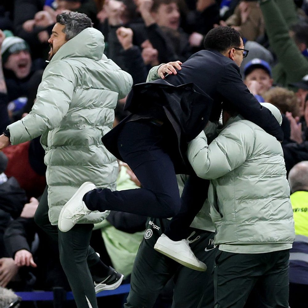 7' → Chelsea 0-1 West Ham United
36' → Chelsea 0-2 West Ham United
57' → Chelsea 1-2 West Ham United
70' → Chelsea 2-2 West Ham United
90+2' → Chelsea 3-2 West Ham United

LIAM ROSENIOR'S CHELSEA HAVE TURNED IT AROUND! 🤯🔥