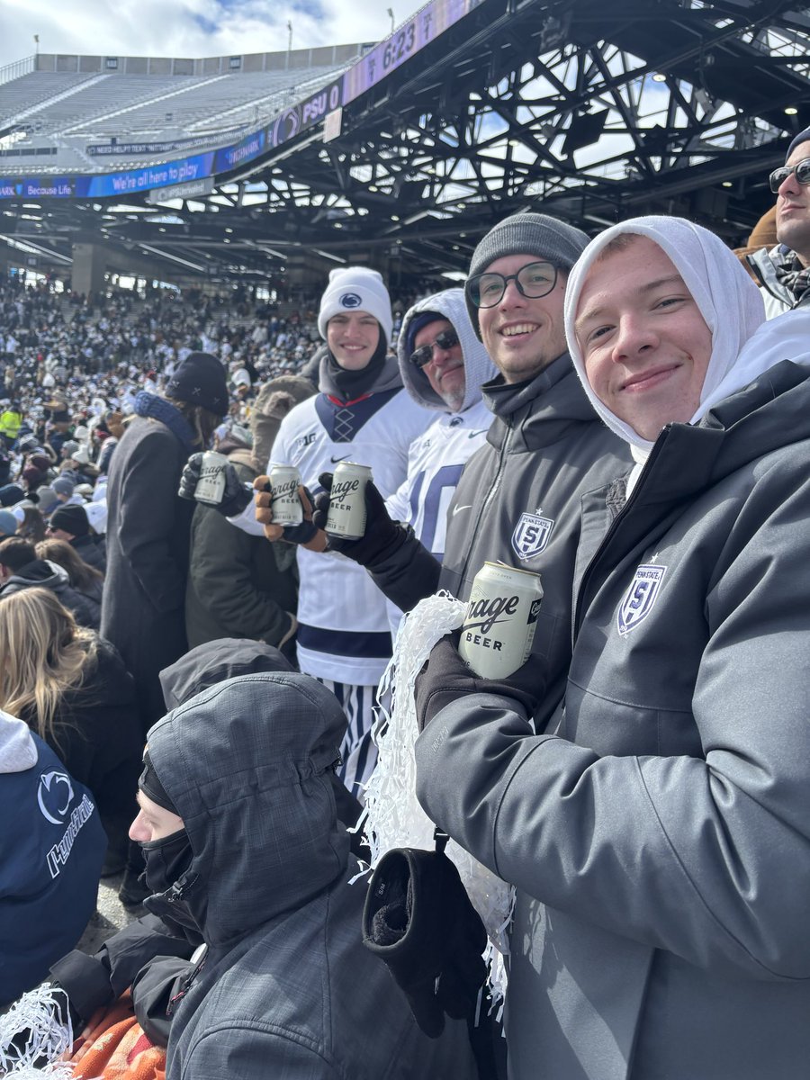 brian_hueber's tweet photo. Garage at Beaver Stadium! Go Birds🦅 https://t.co/d3ZnNJsIKG