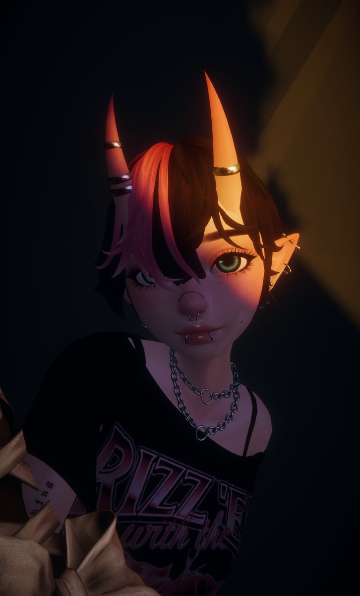 Tox_ily's tweet photo. ~I don't need no light to see you, Shine~☀️ https://t.co/t0mlybIFwc