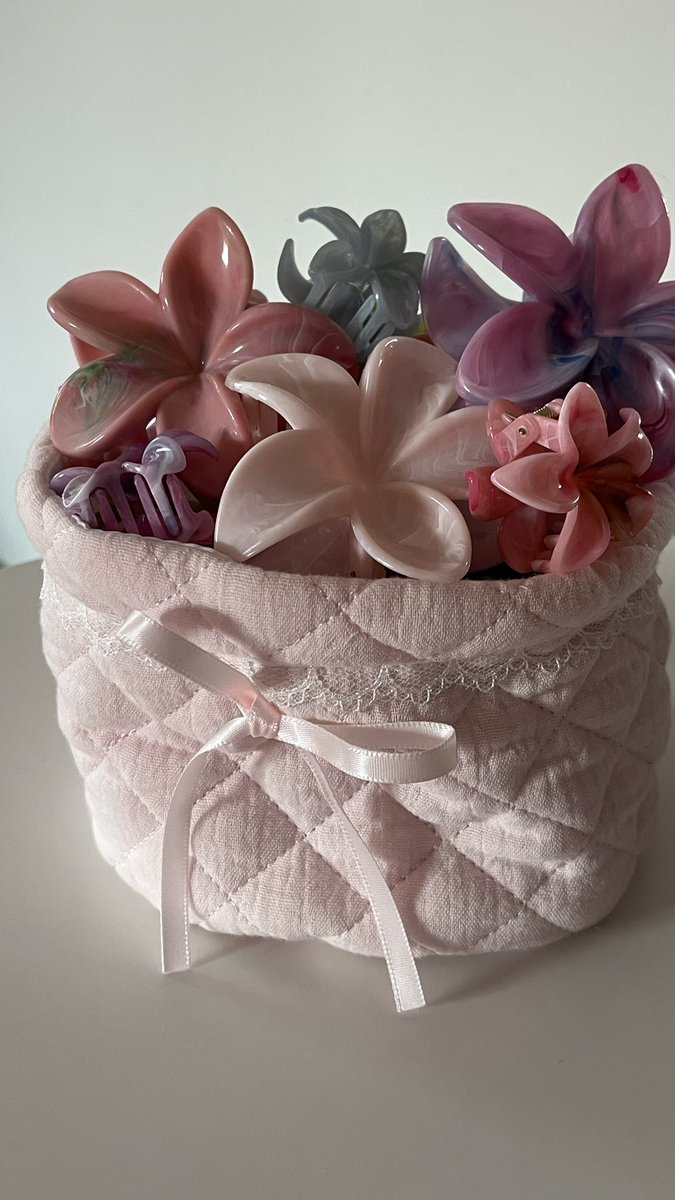 m55ev's tweet image. January 🦢🫧🕯️🩰🗓️