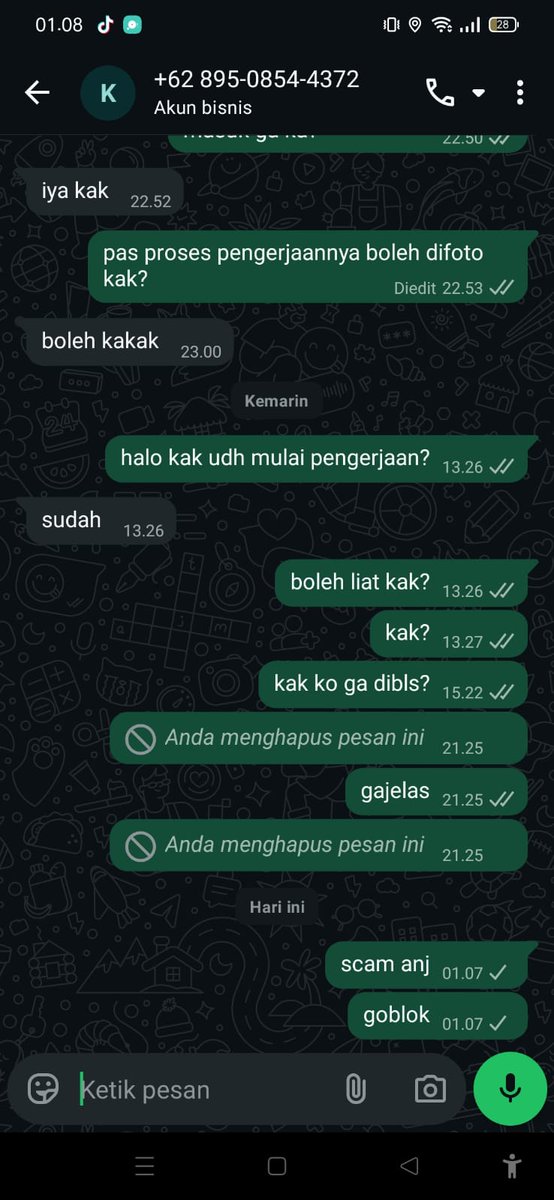 earfade's tweet image. Halo, bantu up viral please!! @/kkayw jangan pernah payment ke akun itu. Dia penipu, harga yang aku joki emang gak seberapa tapi semoga kalian gak kejadian kaya aku juga. Soalnya dia banyak comment di post orang lain. Aku langsung di block hehe. #zonauang #zonajajan