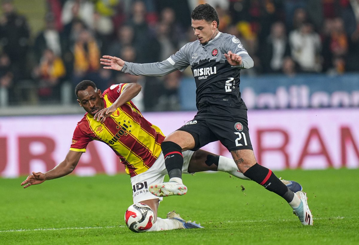 demarkesports's tweet image. Göztepe, evinde Karagümrük'ü 2-1 mağlup etti.

⚽ 13' Serginho 
⚽ 20' Olaitan
⚽ 45+1' Janderson