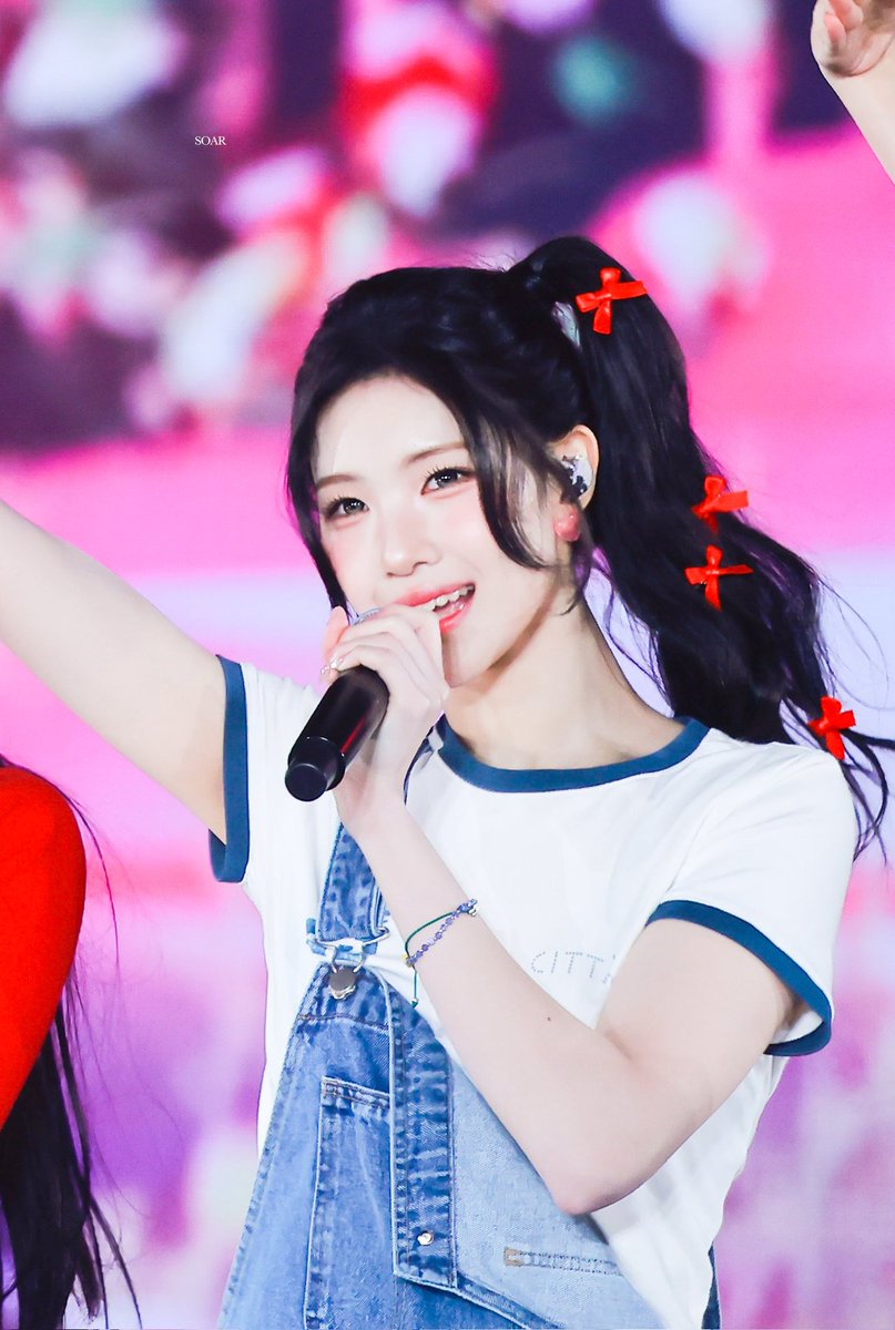 translatingH2H's tweet image. 💬 Weverse Reply 260131 | #JUUN

👤: Juun looked like Vanellope today...

👾: Oh Jiwoo unnie said I looked like Vanellope too!

#하츠투하츠 #Hearts2Hearts