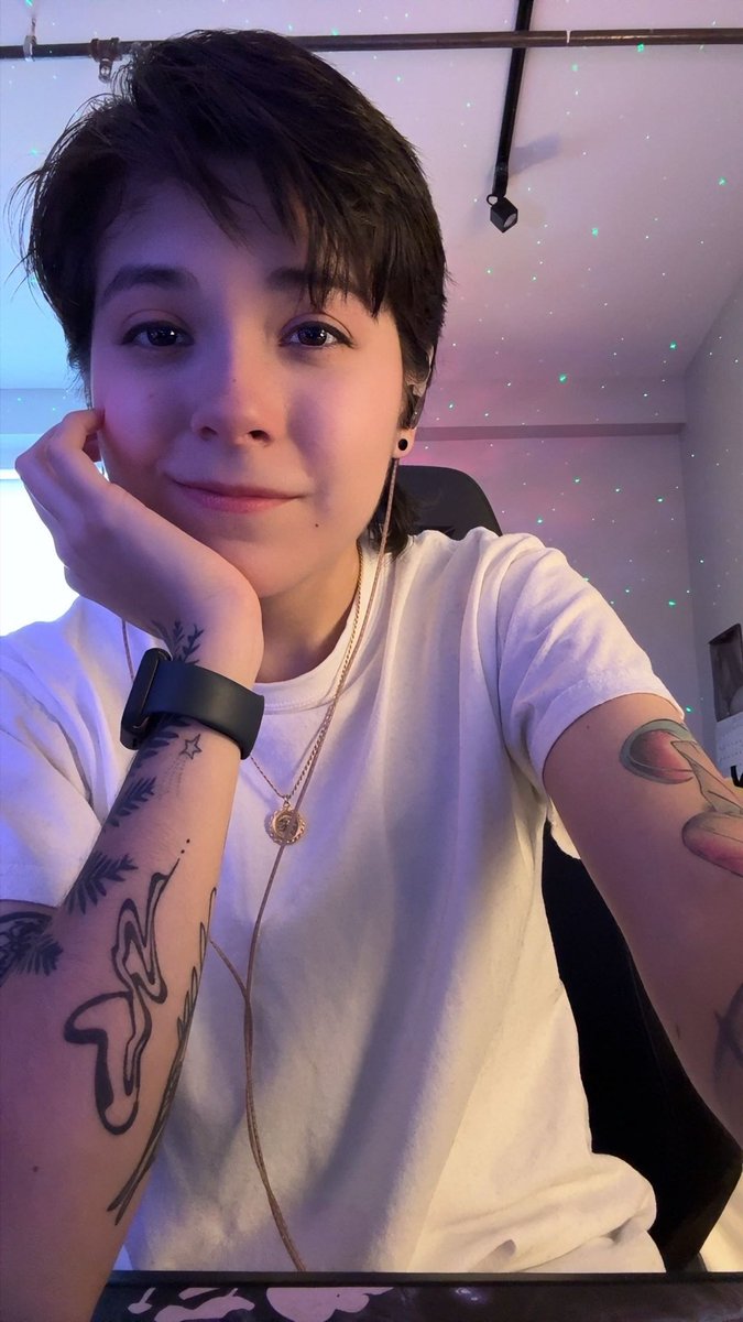 Angel Alyx tweet media