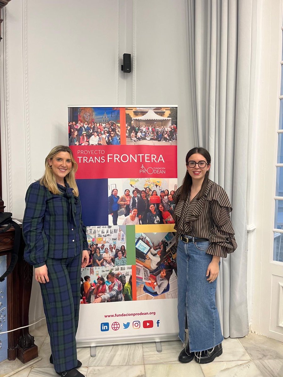 Nuestras alumni han impartido hoy sábado una sesión sobre el cuidado de la piel a las cuidadoras del programa Transfrotera de Fundación Prodean. Un orgullo para nosotros su trabajo y compromiso #alumni #alumniribamar #compromisosocial #contigoaportamosvalor  <a href="/PRODEAN_org/">Fundación PRODEAN</a>