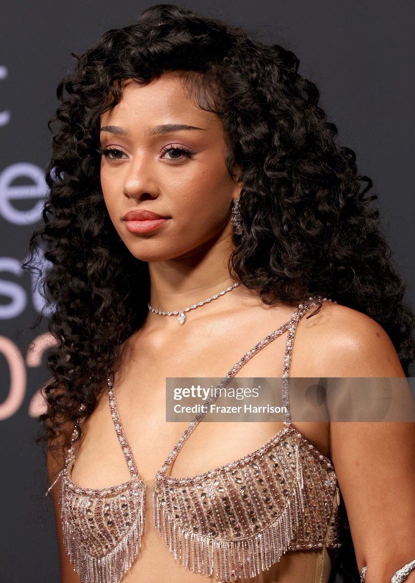 manonsarchives's tweet image. manon the definition of “check the getty”