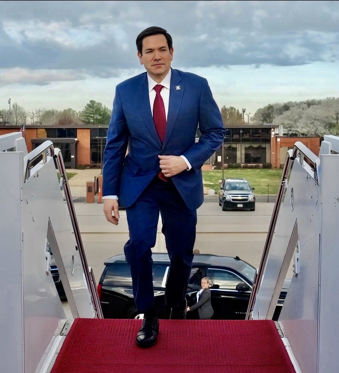 Jhonffonseca's tweet image. ¿Apoya usted a Marco Rubio como uno de los mejores miembros del gabinete del presidente Trump?