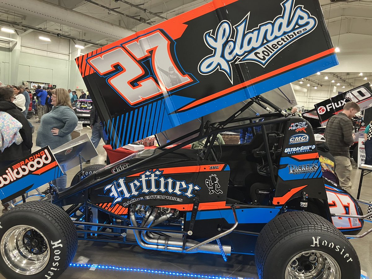 Tyler Barr tweet media