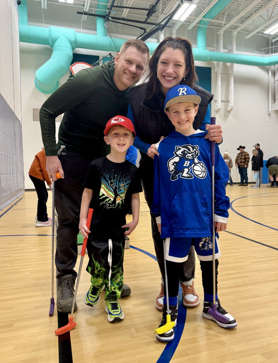 Anchor Pointe Elementary tweet media