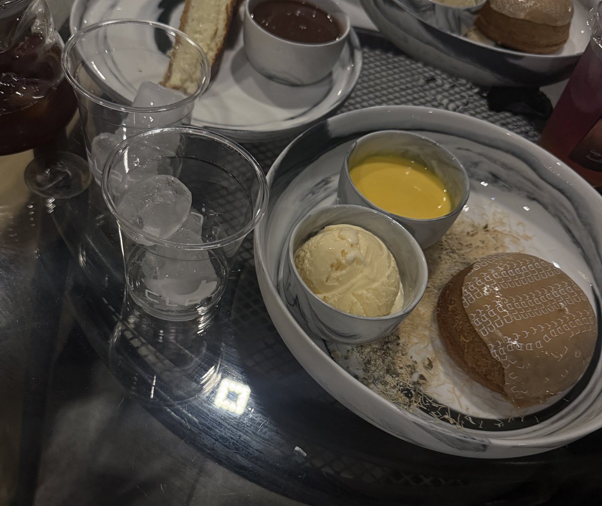 _TheRealAz's tweet image. اقوى عصيدة فالديرة