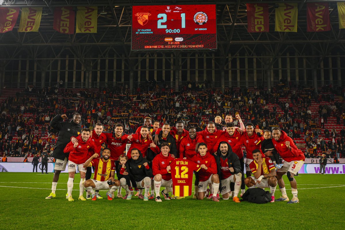 Goztepe's tweet image. Biz Bir Aileyiz!💛❤️