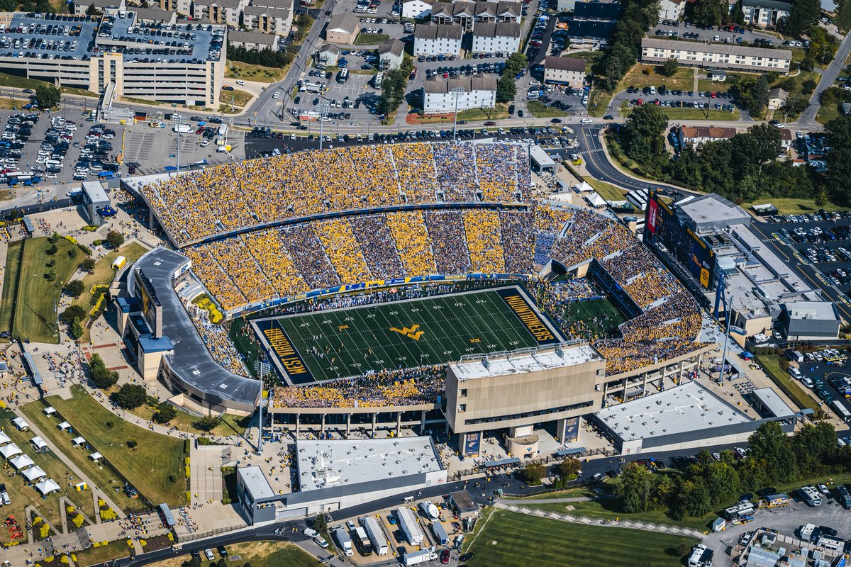 West Virginia Football tweet media