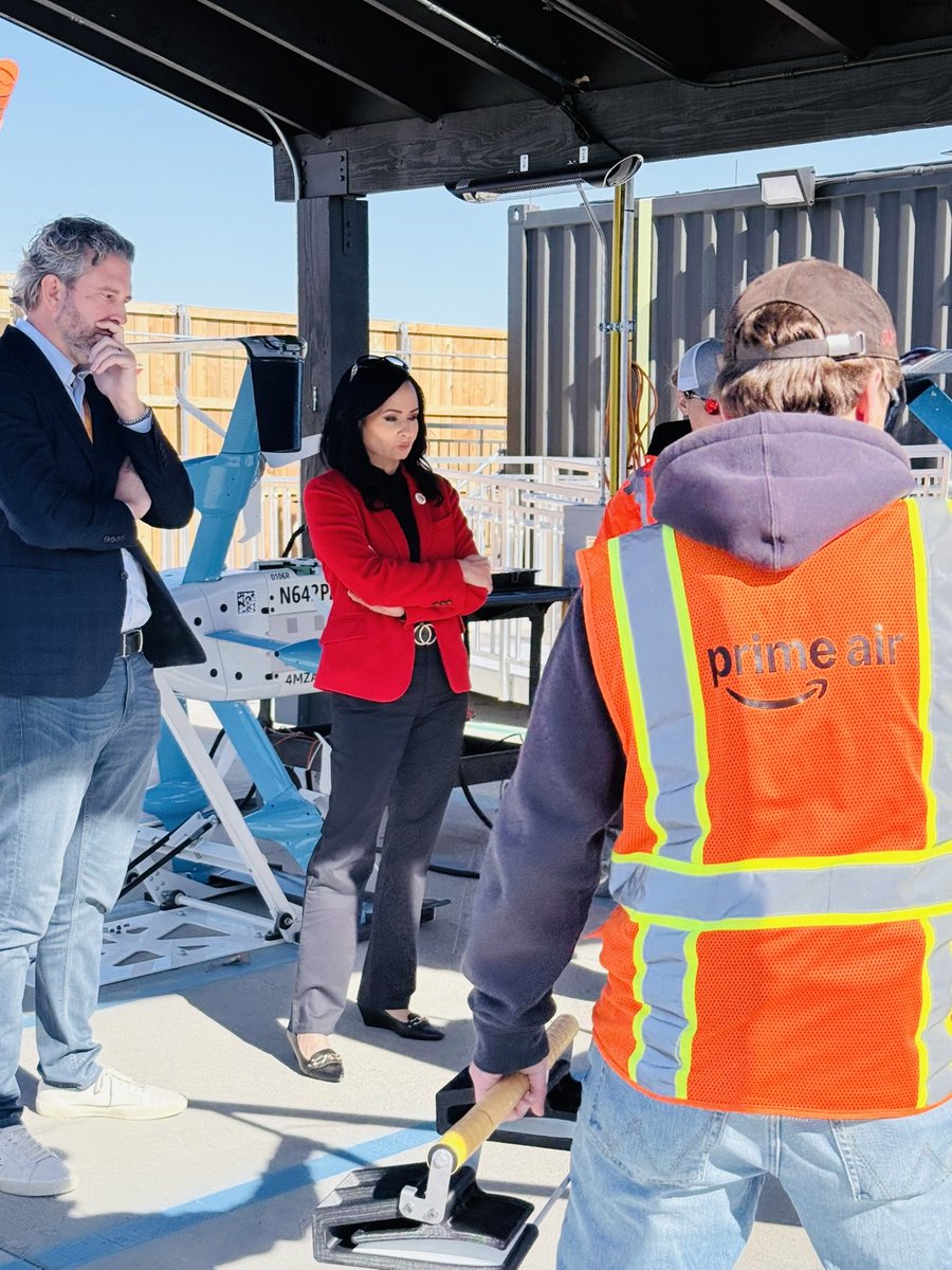KatrinaPierson's tweet photo. I appreciated the opportunity to tour Amazon Prime Air in Richardson and see cutting-edge innovation firsthand. This facility highlights the advanced technology being developed right here in #HD33. Amazon is supporting local jobs, investing in workforce education, and demonstrating the future of delivery in North Texas.