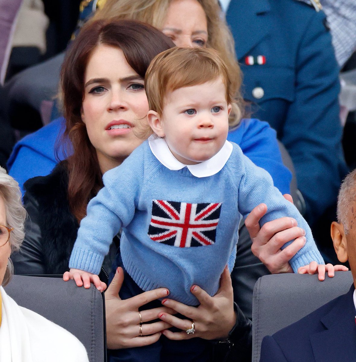 RMRussell29's tweet photo. Princess Eugenie and Jack Brooksbank's first son, August Philip Hawke Brooksbank, was born #OTD in 2021 👑 

📸 Getty https://t.co/aGWaNFV3Lu