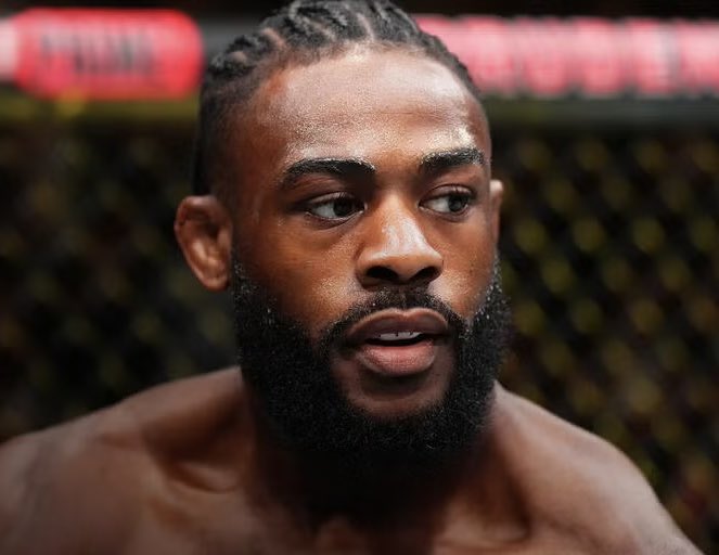 🚨 𝗢𝗙𝗙𝗜𝗖𝗜𝗘𝗟 !! 

Youssef Zalal et Aljamain Sterling confirment : discussions lancées pour un fight après le Ramadan !  🤯

« The Moroccan Devil » veut le TOP 5 ! 😤🇲🇦

🗞️ <a href="/MMAJunkie/">MMA Junkie</a>