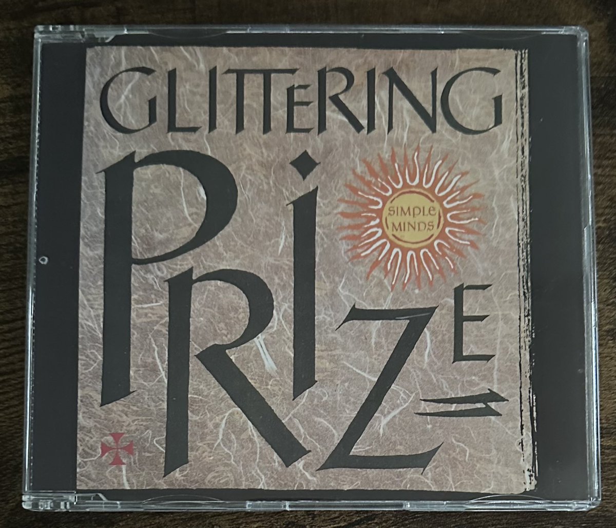 Poplifer73's tweet photo. Saturday CD Singles Haul.
CD singles from Simple Minds ‘Glittering Prize’ (1990) and Stevie Nicks ‘Rooms On Fire’ (1989) which has the 9 minute 12” version.
#CDSingles #CDs #MusicCollection #CDFinds https://t.co/vOMtdCvsrg