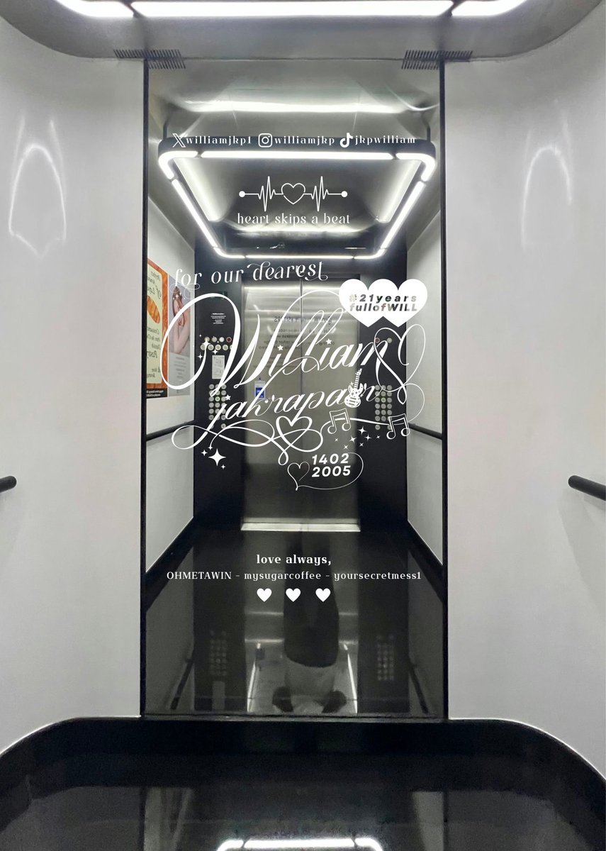 begini frenzzz glass lift aku bersama kak <a href="/mysugarcoffee/">filia🌻</a> dan <a href="/yoursecretmess1/">Stefanie 🎐</a> hihi😘🥰 yang hari senin ke gmm udah bisa lihat ini yaah di dalem lift no 7 hihu besok aku akan post POSTER YANG PROPER maafin yah belom sempet😭

#williamjkp